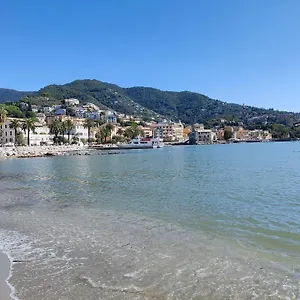 edenshouse.hotelitalianriviera.com/